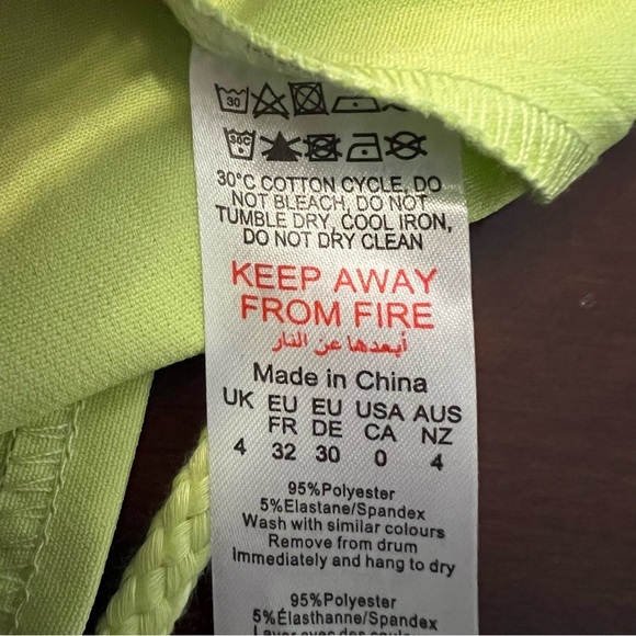 Bright Lime Green Woven Lace Up Detail Plunge Sleeveless Sexy Top size 4 NWT - Picture 11 of 11